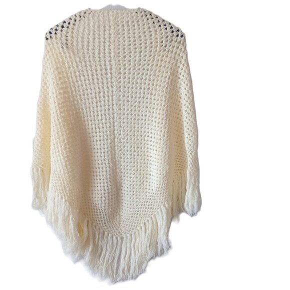Unique Vintage Handmade Artisan Shawl Ivory Crochet Tassled Cozy One Size - Picture 4 of 4